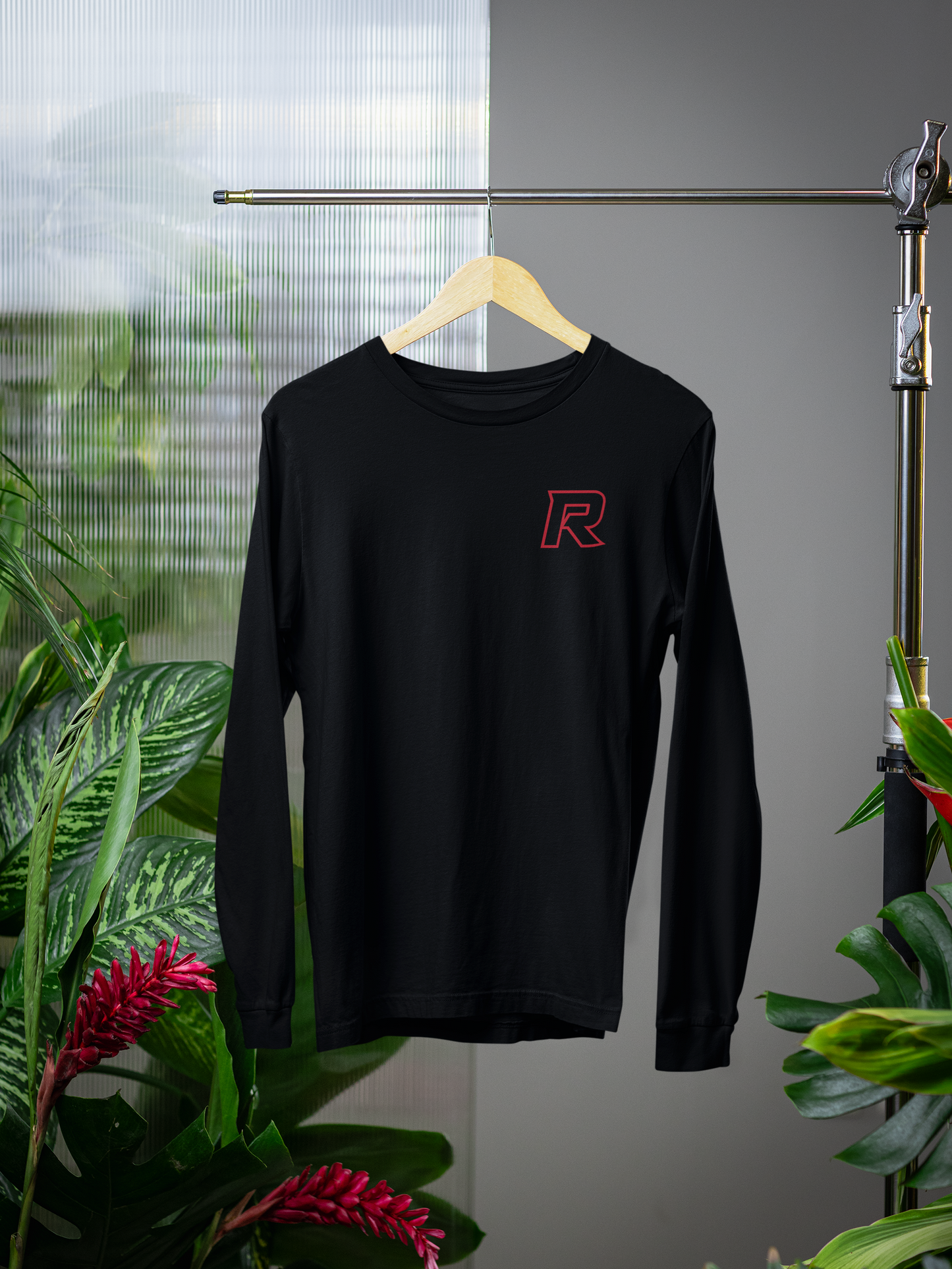 Red R Small Front Design